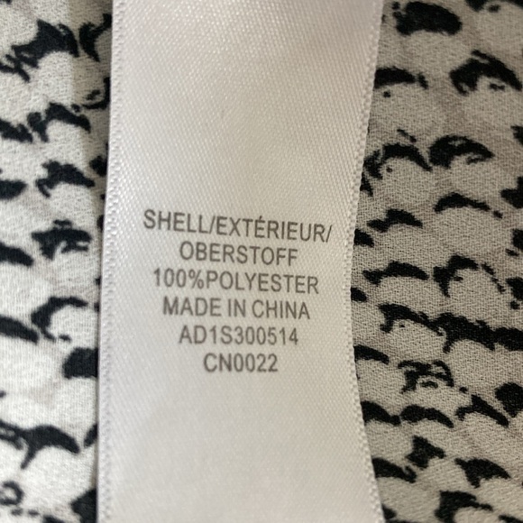 Adrianna Papell large blouse v-neck flutter sleeves black - Picture 10 of 10